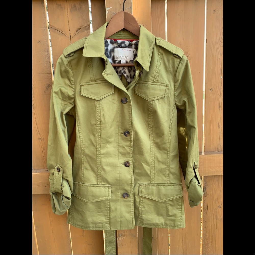 Banana Republic Heritage Safari Jacket. EUC.